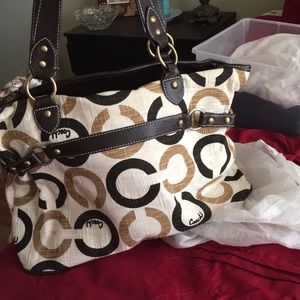 Medium Coach bag